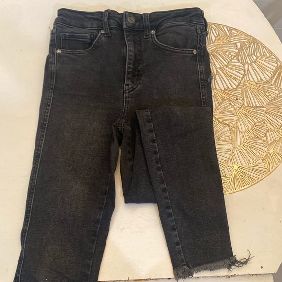 Black jeans - Picture 1 of 2